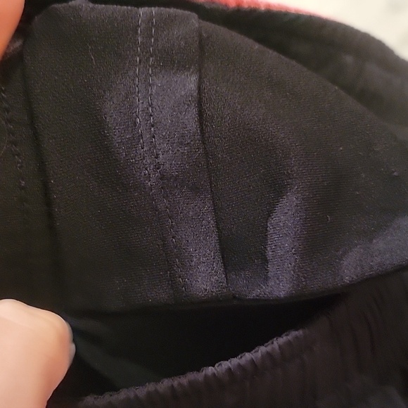 The North Face Womens Lined Shorts - Picture 7 of 10